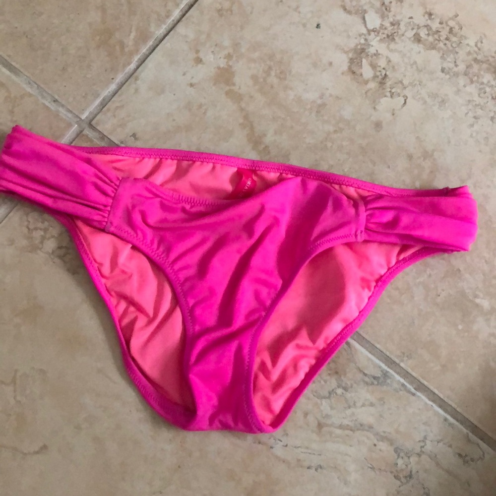 Victoria’s Secret bikini bottoms